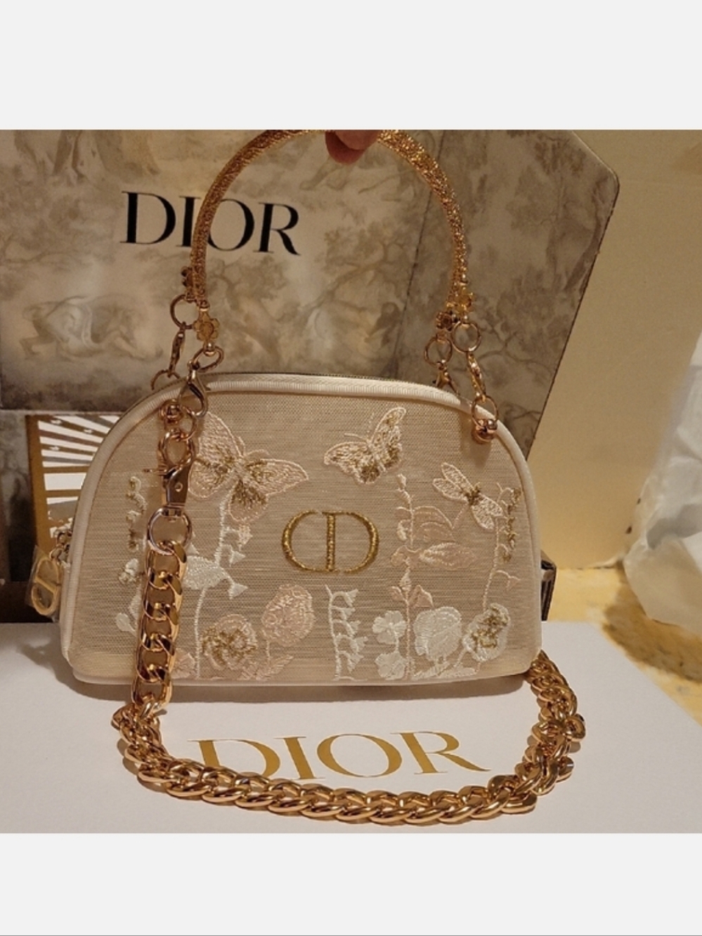 Dior Pouch In Cream With Gold Accents - Picture 1 of 11